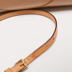Louis Vuitton Beige Poudre Monogram Vernis Brea GM Bag