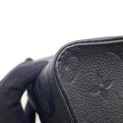 Louis Vuitton Noir Monogram Empreinte Leather Onthego East West Shoulder Bag