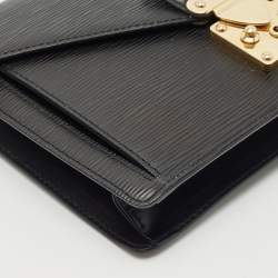 Louis Vuitton Black Epi Leather Sellier Dragonne Clutch
