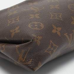 Louis Vuitton Black Monogram Canvas Pallas Chain Clutch