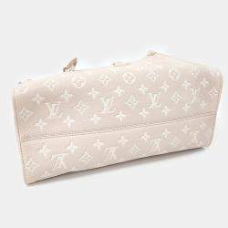 Louis Vuitton Beige Leather Empreinte On The Go MM bag