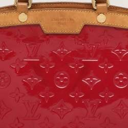 Pre Owned Louis Vuitton Rose Pop Monogram Vernis Brea MM Bag
