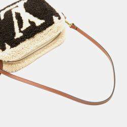 Pre Owned Louis Vuitton Monogram Teddy Beach Pouch Bag