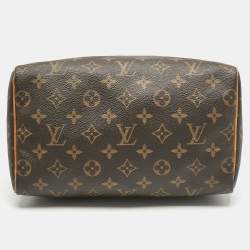 Louis Vuitton Monogram Canvas Speedy 25 Bag