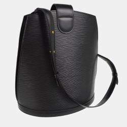 Pre Owned Louis Vuitton Black Epi Leather Cluny Shoulder Bag