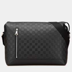 Pre Owned Louis Vuitton Black Damier Infini Discovery Messenger MM