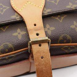 Pre Owned Louis Vuitton Cartouchiere MM Shoulder Crossbody Bag  Monogram Leather