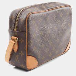 Pre Owned Louis Vuitton Trocadro 27 Monogram Crossbody Bag 