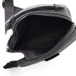 Louis Vuitton S Lock Messenger Hand Shoulder Crossbody Bag  Taurillon Noir