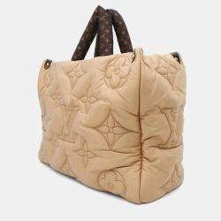Louis Vuitton Lv Pillow Onthego Beige Monogram Recycled Nylon Size Gm