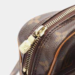 Louis Vuitton Amazon Crossbody Shoulder Bag Monogram Canvas