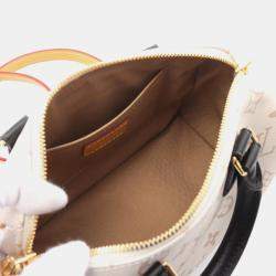 Louis Vuitton Speedy Bandouliere 20 Beige Monogram Canvas Top Handle Bag