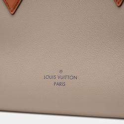 Louis Vuitton On My Side MM Galle Leather Shoulder Bag