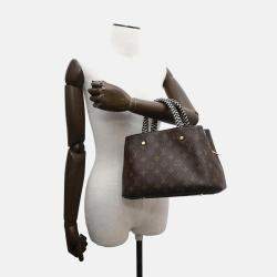 Pre Owned Louis Vuitton Montaigne BB Monogram Handbag