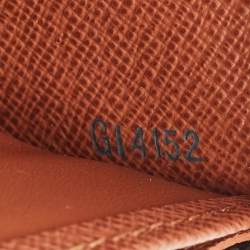Louis Vuitton Monogram Canvas Zippy Wallet