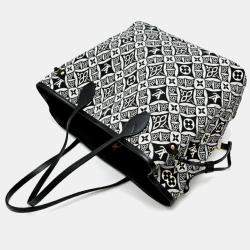 Louis Vuitton Neverfull Mm Tote Bag Monogram Jacquard Noir (Black)