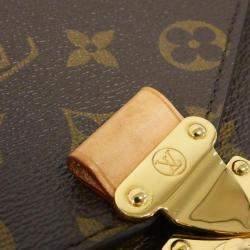 Louis Vuitton Pochette Metis MM Monogram Canvas Shoulder Bag