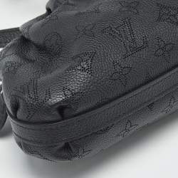 Pre Owned Louis Vuitton Black Monogram Mahina Leather Mini Scala Pouch