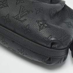 Pre Owned Louis Vuitton Black Monogram Mahina Leather Mini Scala Pouch
