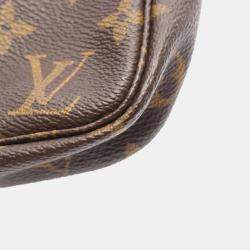 Louis Vuitton Pochette Accessoire Accessory Pouch  Monogram Canvas