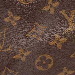 Pre Owned Louis Vuitton Artsy MM Brown Monogram Canvas Shoulder Bag