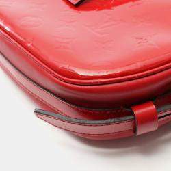 Pre Owned Louis Vuitton Boite Chapeau Souple Monogram Vernis Rouge Shoulder Bag