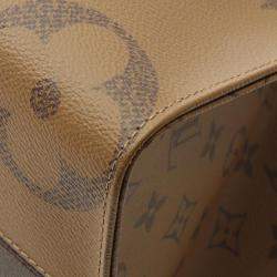 Pre Owned Louis Vuitton OnTheGo MM Monogram Giant Reverse Canvas Tote Bag