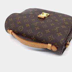 Pre Owned Louis Vuitton Brown Coated Canvas Monogram Pochette Metis