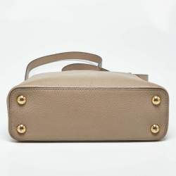 Pre Owned Louis Vuitton Beige Taurillon Leather Capucines BB Bag