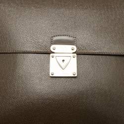 Pre Owned Louis Vuitton Brown Taiga Leather Minuto Portfolio Case