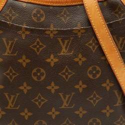 مملوكة مسبقًا حقيبة بيس مقاس بي أم لوي فويتون أوديون مونوغرام كانفاس