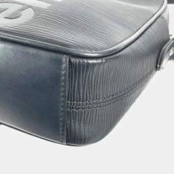 مملوكة مسبقًا حقيبة لويس فيتون إبي سوبريم كولابوراشن دانوب كتف جلد أسود