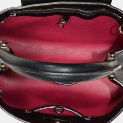 Pre Owned Louis Vuitton Capucines MM Black Leather Shoulder Bag