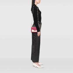 Pre Owned Louis Vuitton Red Bicolor Leather MyLockMe Chain Pochette