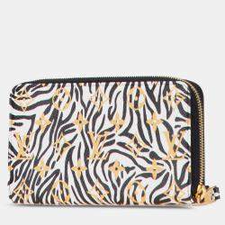 Pre Owned Louis Vuitton White Monogram Giant Jungle Zippy Wallet