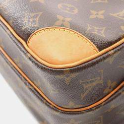 Pre Owned حقيبة كتف وحمالة صدر لوي فيتون نيل بنية من قماش مونوغرام