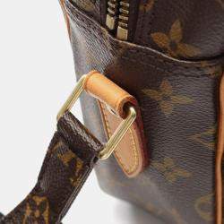 Pre Owned حقيبة كتف وحمالة صدر لوي فيتون نيل بنية من قماش مونوغرام