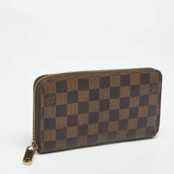 مملوكة مسبقًا محفظة لويس فيتون زيبّي كانفاس مونوغرامي كونتيننتال