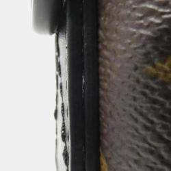 مملوكة مسبقًا Louis Vuitton LV Trail Messenger Monogram Macassar Shoulder Bag