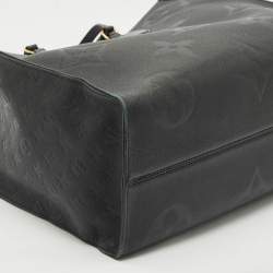 Pre Owned Louis Vuitton Black Monogram Empreinte Leather Onthego GM Bag