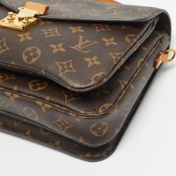 Pre Owned Louis Vuitton Monogram Canvas Pochette Metis Bag