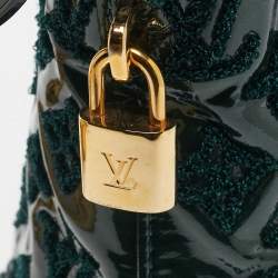 Pre Owned Louis Vuitton Green Monogram Vernis Fascination Lockit Bag
