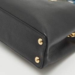 Pre Owned Louis Vuitton Black/Blue Taurillon Leather Capucines BB Bag