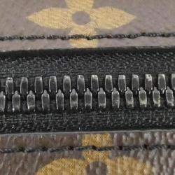 Pre Owned حقيبة لويس فويتون مونوجرام توفتاج عمودية ناعمة كتف