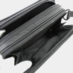 مملوكة مسبقًا Louis Vuitton Alpha Wearable Wallet Black Monogram Shadow Leather Shoulder Bag