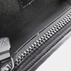 مملوكة مسبقًا حقيبة كتف لوي فيتون مونوغرام ماكسار واليت قابلة للارتداء