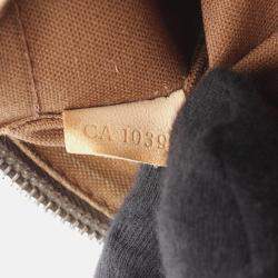 مملوكة مسبقًا حقيبة كتف لويس فويتون أوديون بني كانفاس مونوغرام صغير