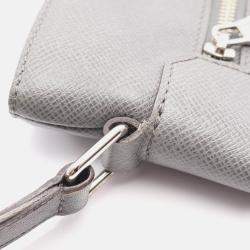 Pre Owned Louis Vuitton Sasha Shoulder Crossbody Bag  Taiga Leather Gray Gres