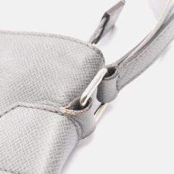 Pre Owned Louis Vuitton Sasha Shoulder Crossbody Bag  Taiga Leather Gray Gres