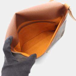 Pre Owned Louis Vuitton Musette Tango Long Strap Shoulder Bag  Monogram Canvas